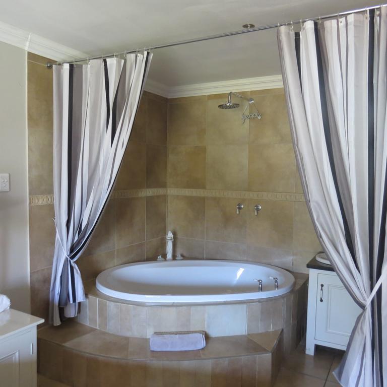 Affittacamere Bella Vista Self Catering Clarens Esterno foto