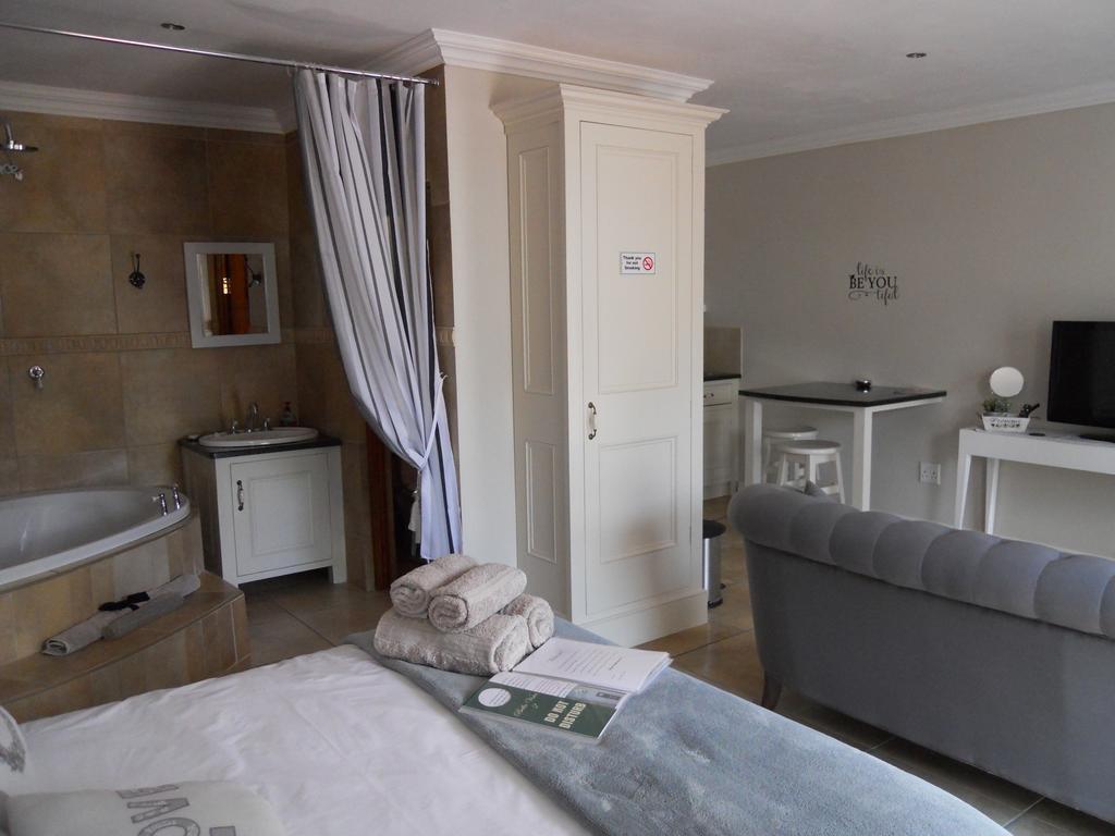 Affittacamere Bella Vista Self Catering Clarens Esterno foto